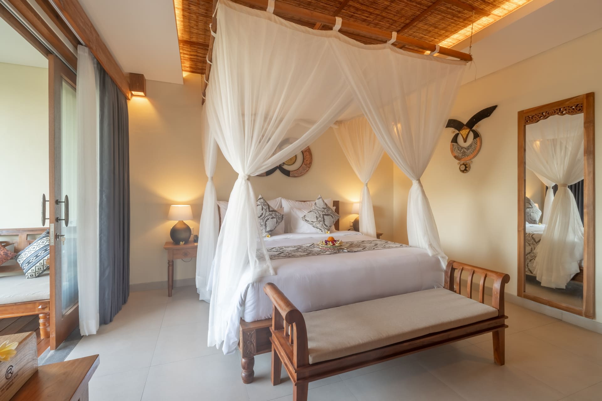 Compass Valley Junior Suite